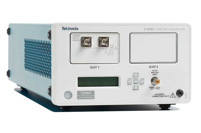 Tektronix TSO820 8 Series Sampling Oscilloscope, up to 30 GHz